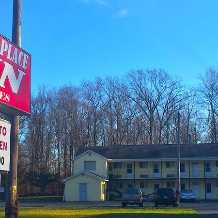 Country Place Inn And Suites White Haven Exterior foto
